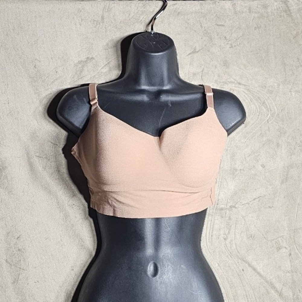Pink Victoria's‎ Secret Wireless Lightly Lined Bra Tan Nude Large NEW